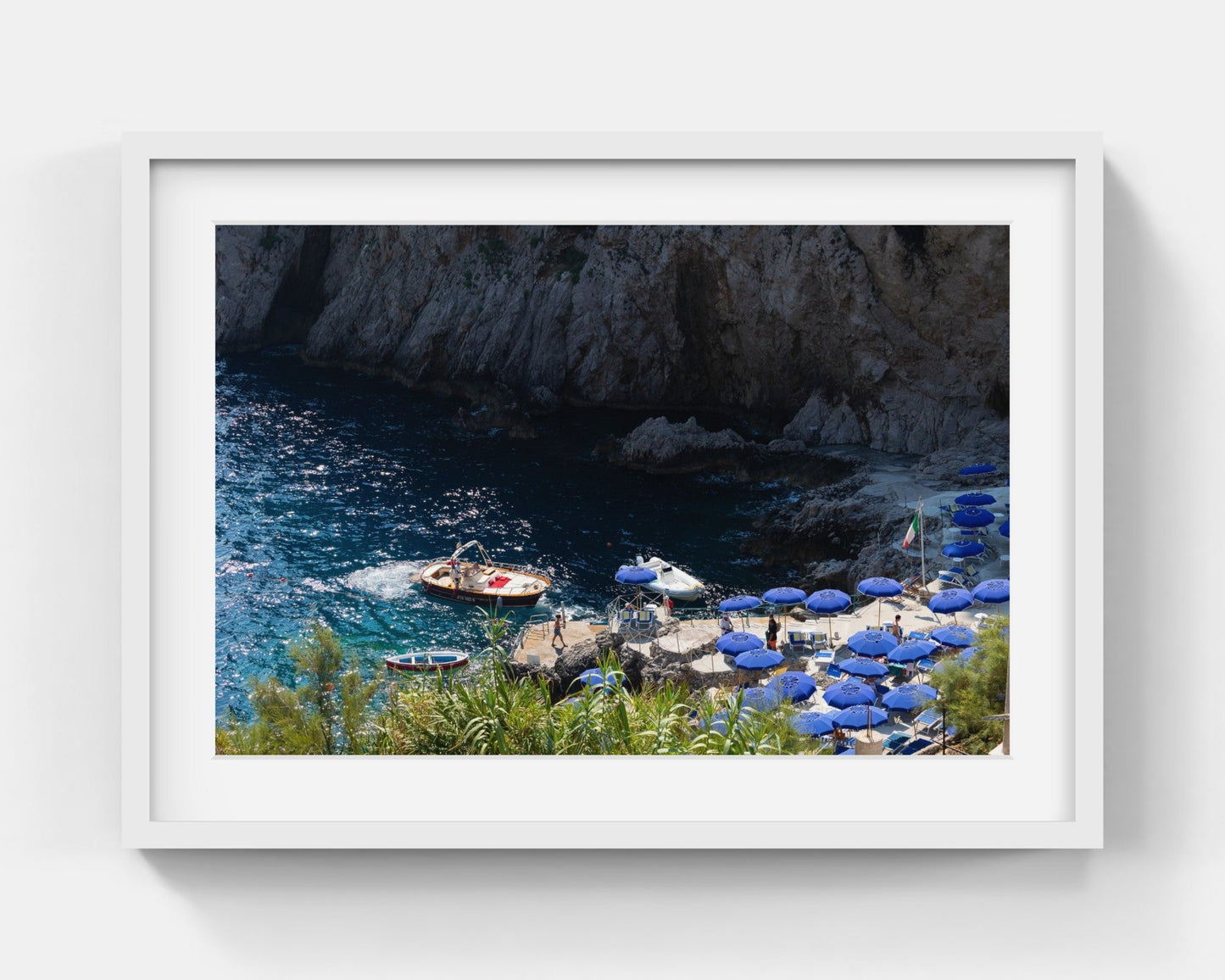 Capri Cabs II Medium White Framed