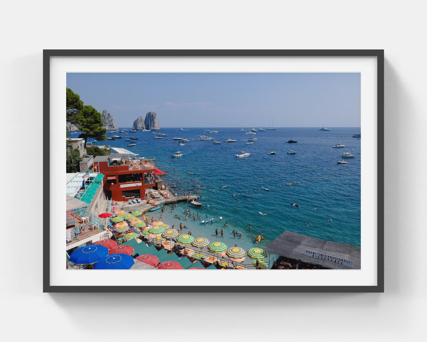 Capri Classico Large Black Framed