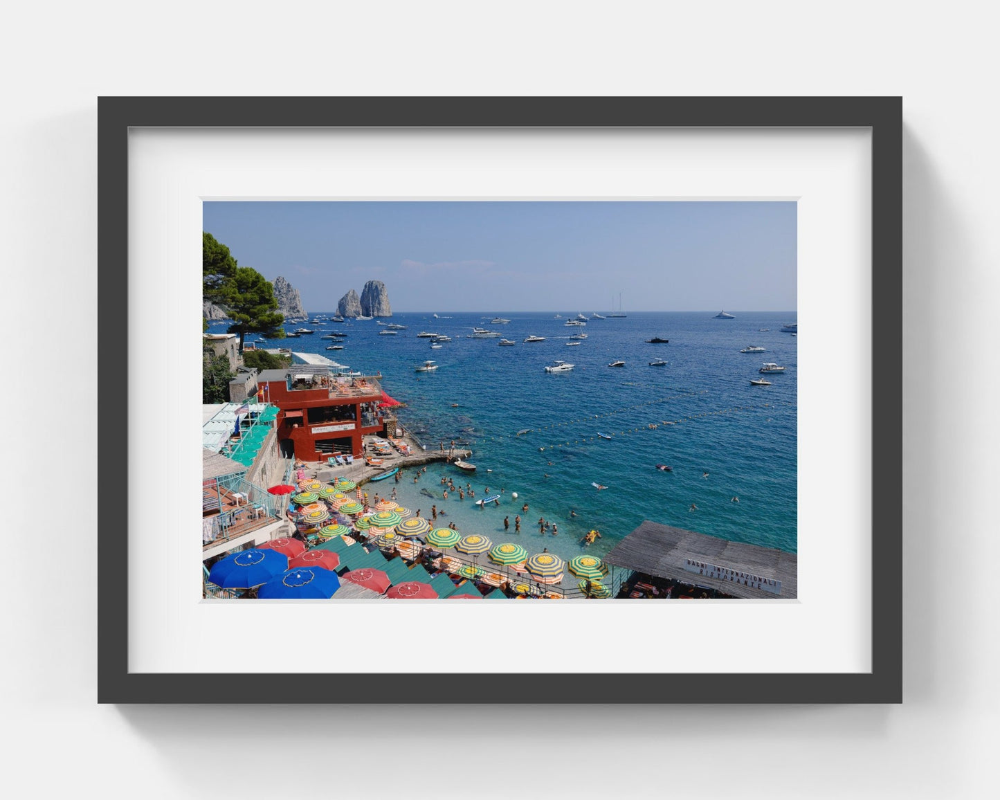 Capri Classico Small Black Framed